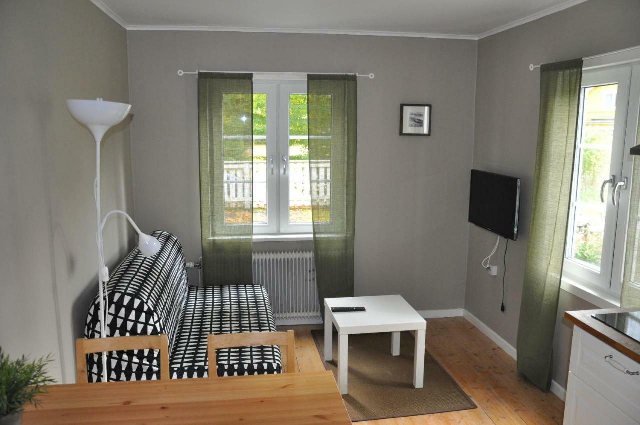 Hotel & Pensionat Bjoerkelund Stenbrohult  Εξωτερικό φωτογραφία