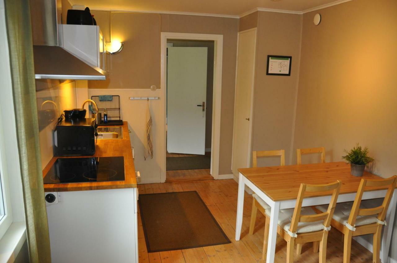 Hotel & Pensionat Bjoerkelund Stenbrohult  Εξωτερικό φωτογραφία